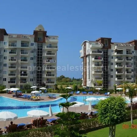 2 плюс 1 в алании р-н 500м до моря Id 2417